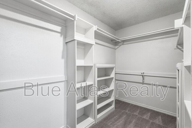 Building Photo - 3304 Big Horn Trail
