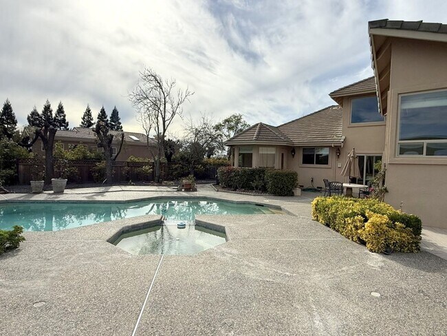 Building Photo - REDUCED ! Beautiful custom one story estate located on one of the most desirable streets in Black...