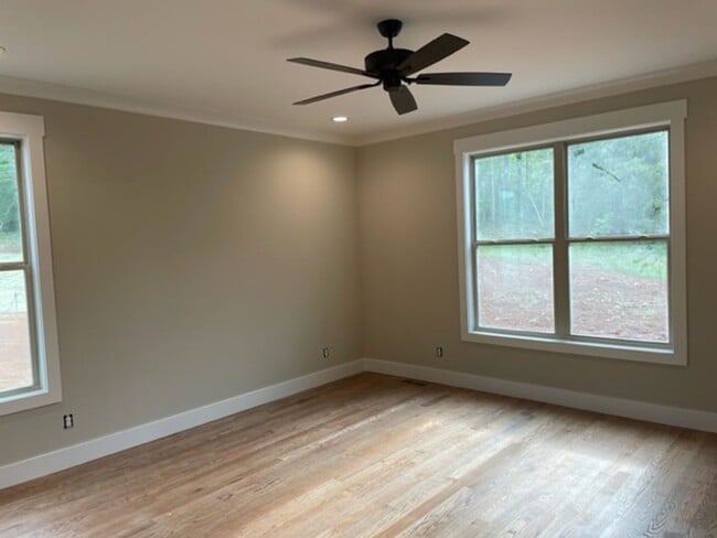 Building Photo - New Construction home on beautiful site near Melton Hill Lake.  Minutes from Farragut