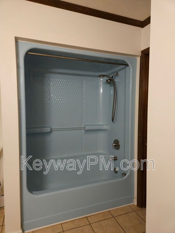 Building Photo - 299 Woodland Dr