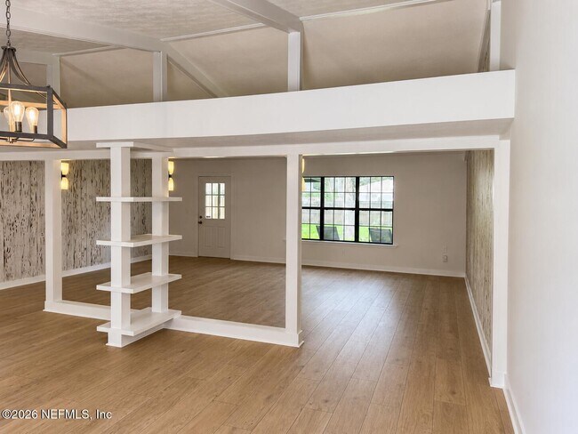 Building Photo - 4512 Hartman Rd