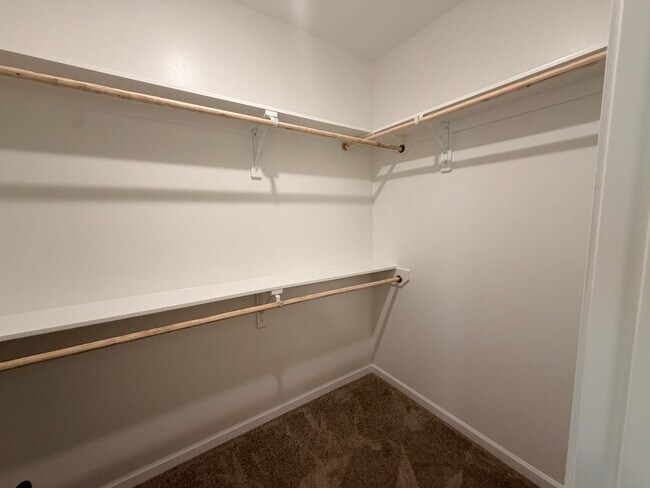 Building Photo - 187 Berkshire Pl