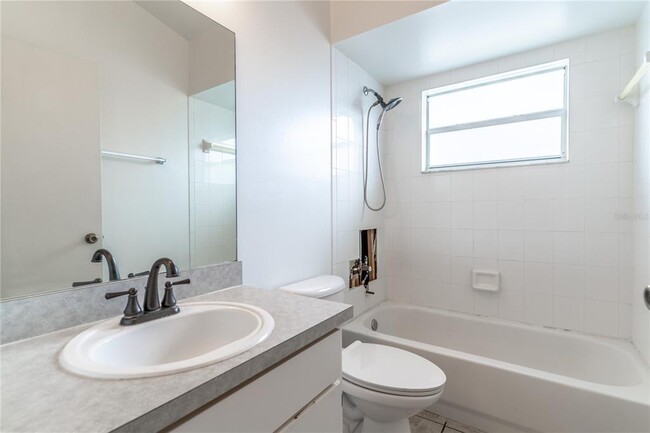 Building Photo - 206 Panorama Dr