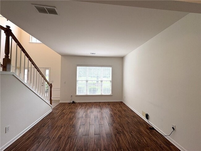 Building Photo - 195 Gaines Oak Way