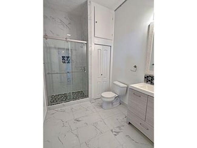 Building Photo - Fitzgerald 1614