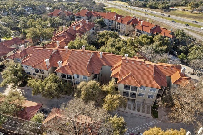 Building Photo - 9525 N Capital of Texas Hwy