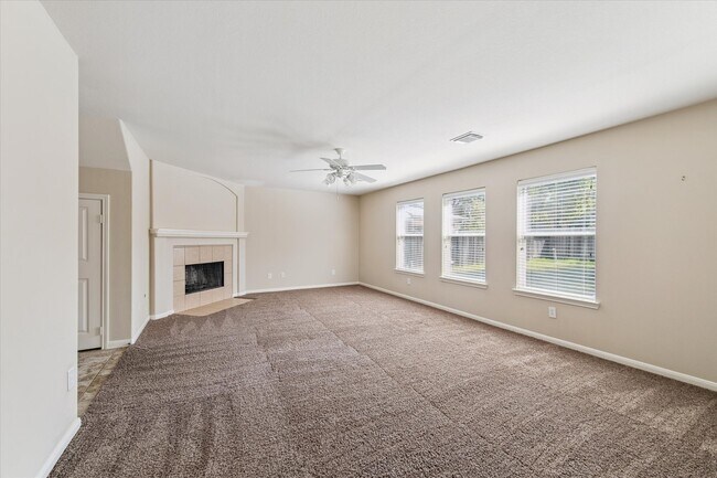 Building Photo - 8307 Cove Timbers Ln