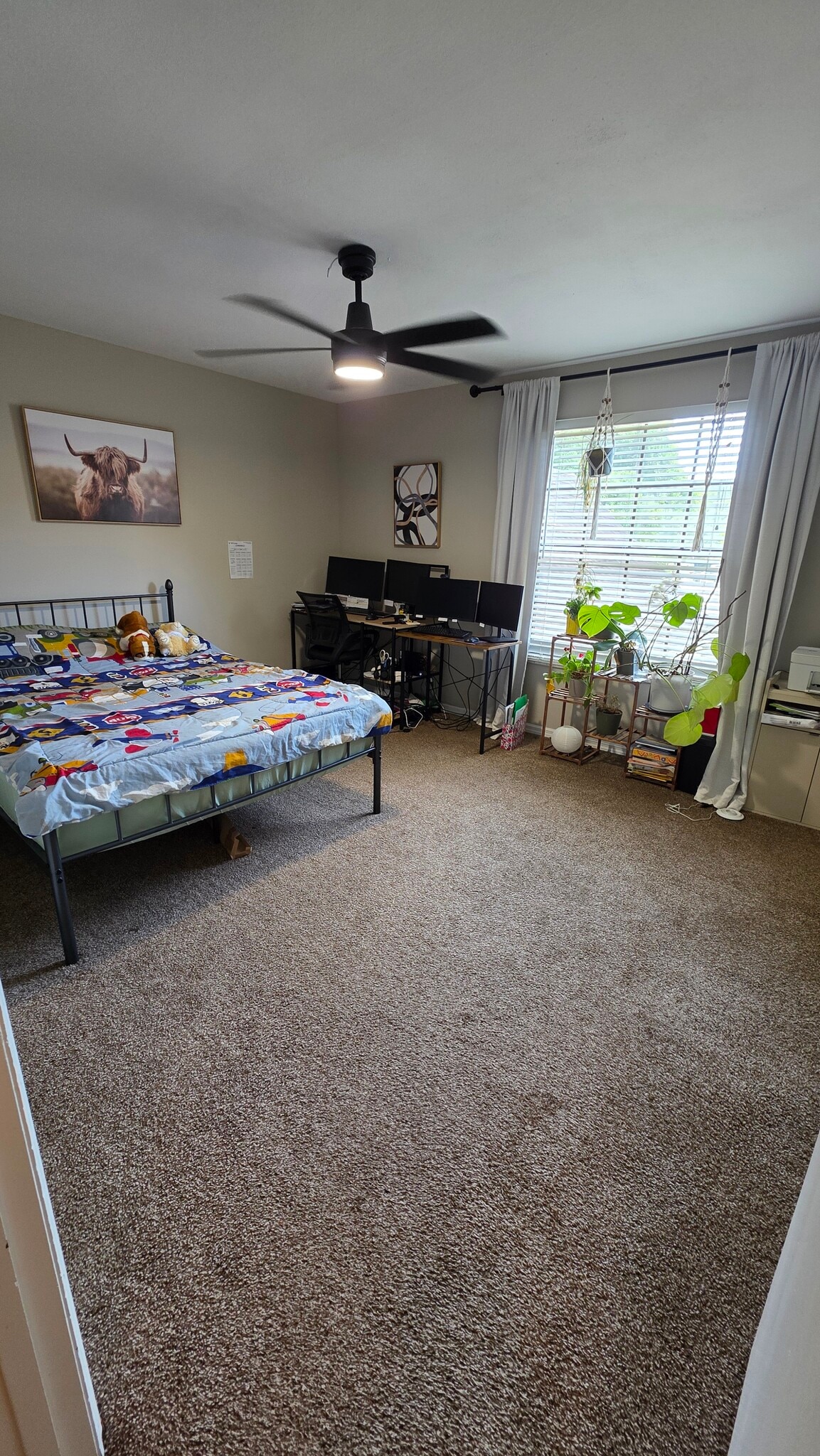 Building Photo - 16084 Dawnview Dr