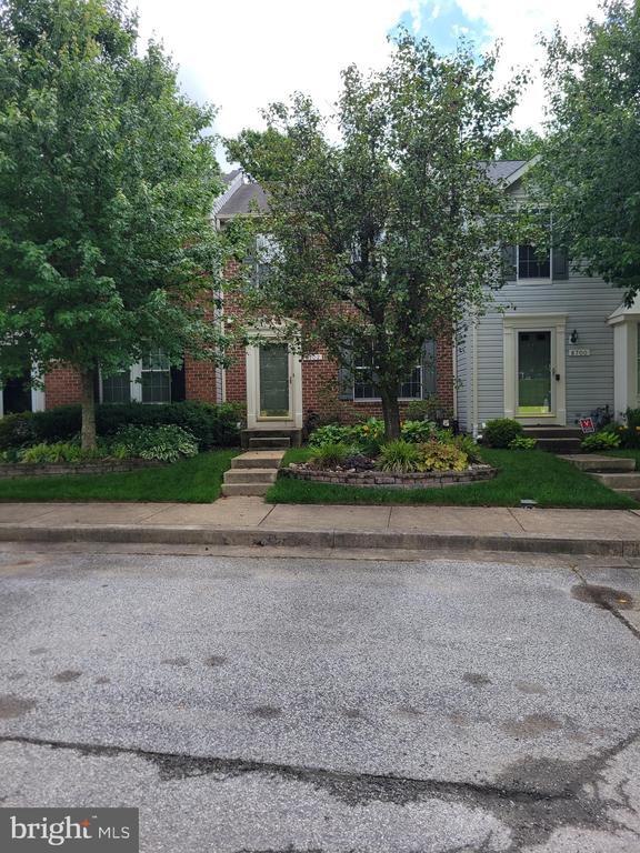 Building Photo - 8702 Castlerock Ct