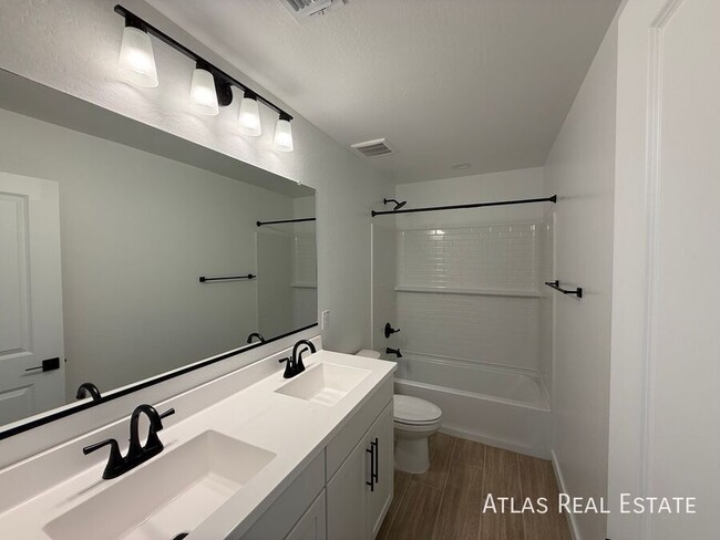 Building Photo - 16973 W Allen St.