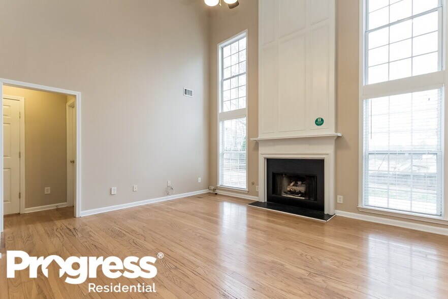 Building Photo - 205 Ashland Dr