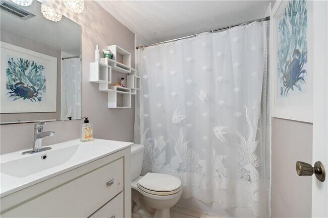 Building Photo - 4500 N Federal Hwy