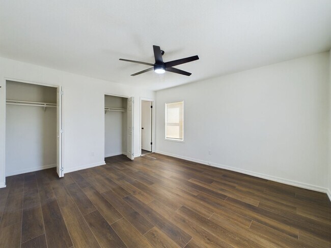 Building Photo - 8600 Countryshire Ln