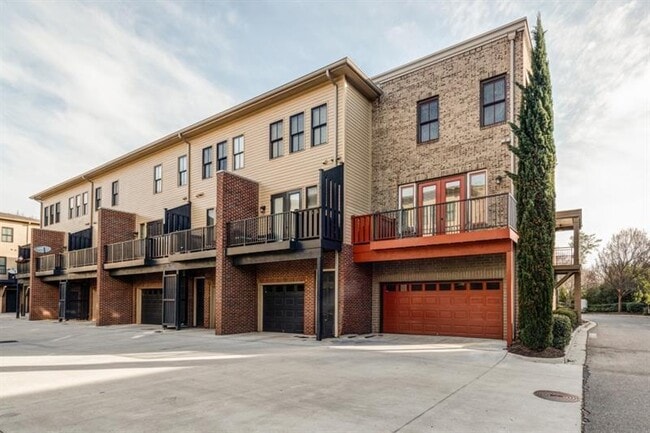 Building Photo - 4685 Dogwood Aly