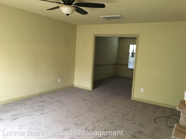 Building Photo - 4 br, 2.5 bath House - 313 Manning Lane