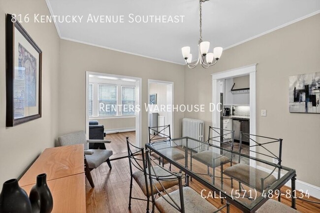Building Photo - 816 Kentucky Ave SE