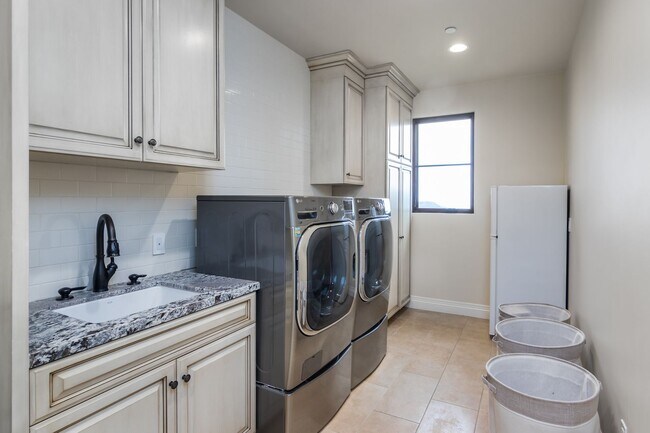 Building Photo - Flexible terms - A Rare Retreat hidden above the Canyons + Separate Guest House  Fully furnished:...