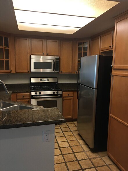 Building Photo - 12675 Camino Mira del Mar