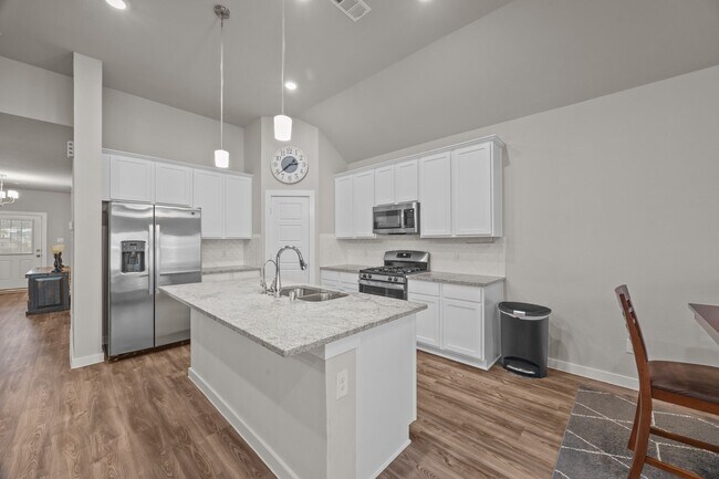 Building Photo - 26316 Astral Wy