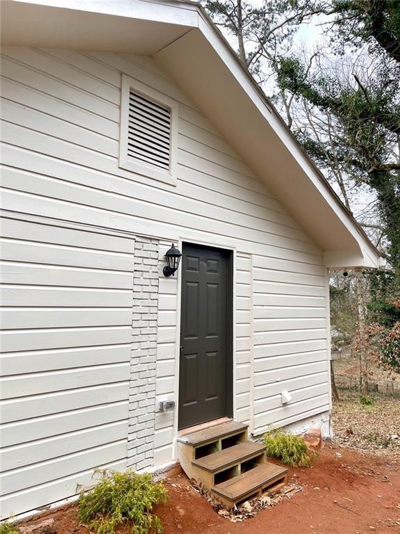 Building Photo - 2272 Collier Dr