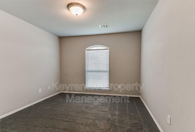 Building Photo - 15316 Hill Branch Rd