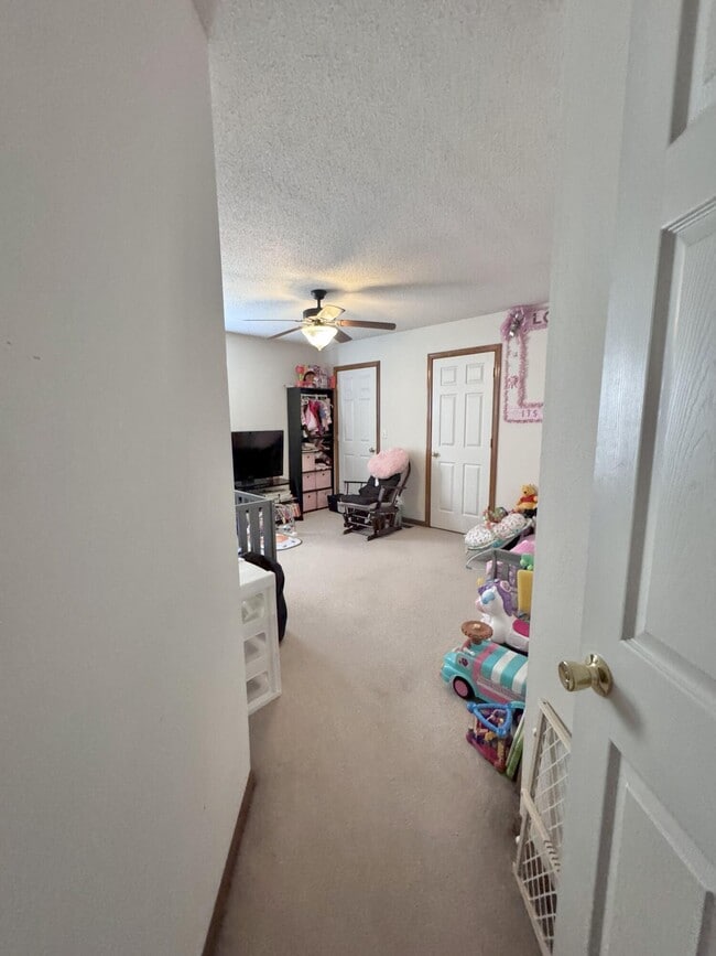Building Photo - 3601 Berkshire