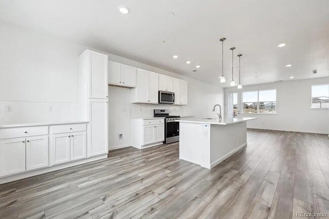 Building Photo - 6814 Merseyside Ln