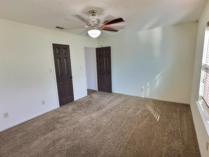 Building Photo - 1312 Sherry Ln