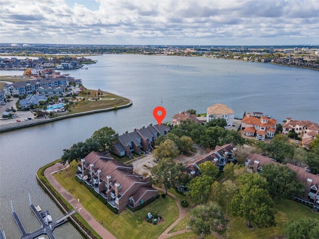 Building Photo - 2037 Enterprise Ave