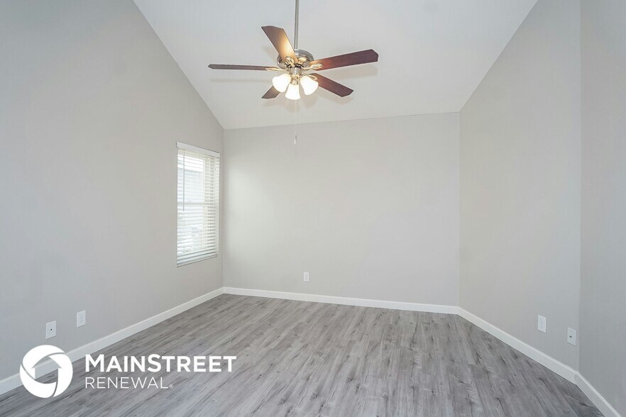 Building Photo - 910 Clipper Dr