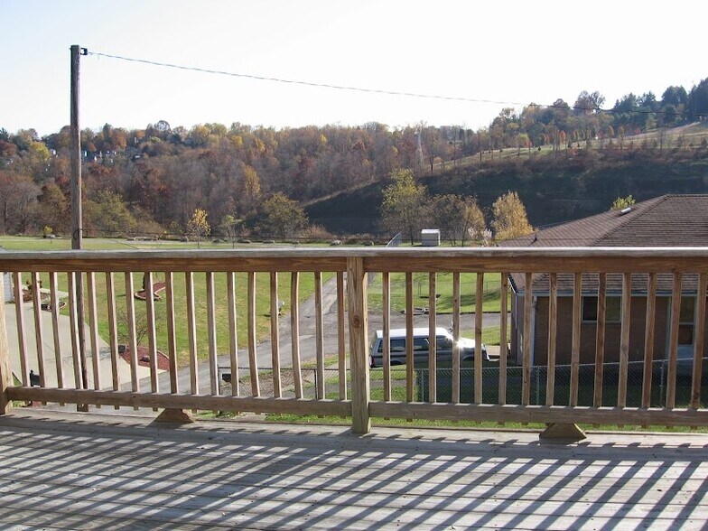 Building Photo - 946 Buena Vista Boulevard