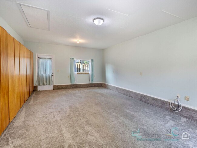 Building Photo - Charming 3-bedroom, 2-bath home in Seaside