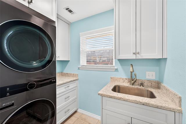 Building Photo - 2032 Briar Trail