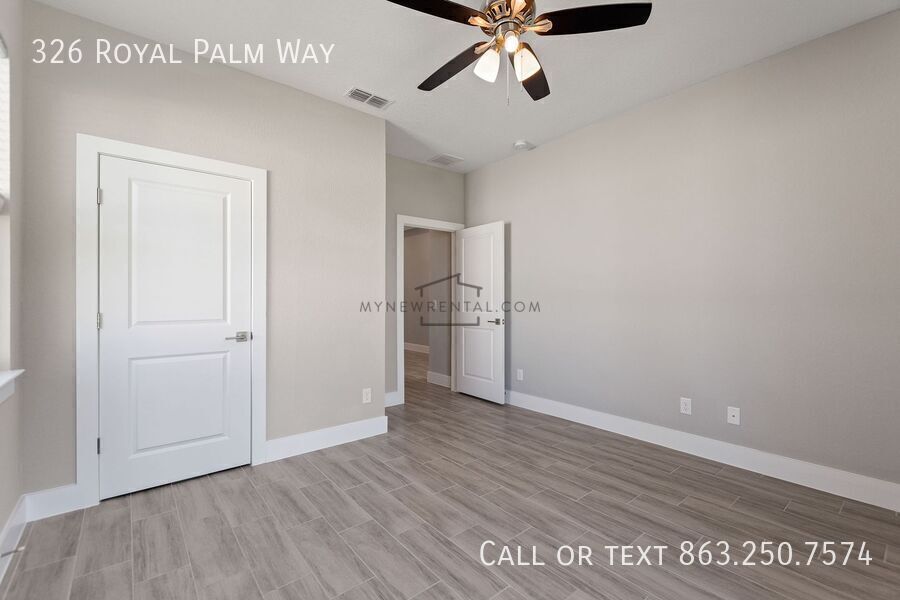 Building Photo - 326 Royal Palm Wy