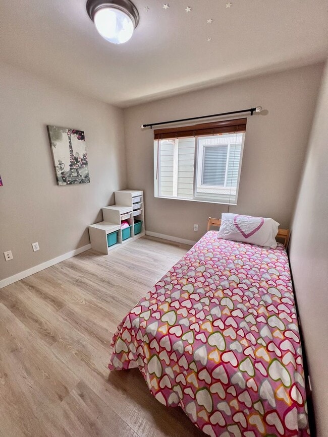 Building Photo - Beautiful 4BR | 2.5BA Home on Cul-de-Sac i...