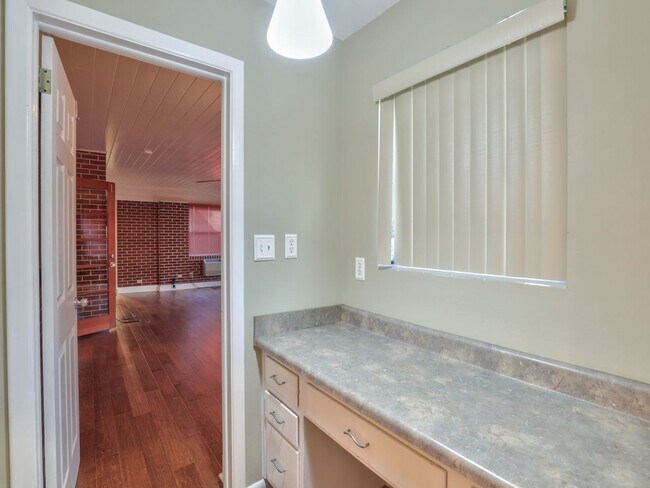 Building Photo - 2950 Meginnis Arm Rd