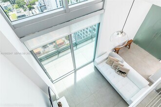 Building Photo - 690 SW 1st Ct