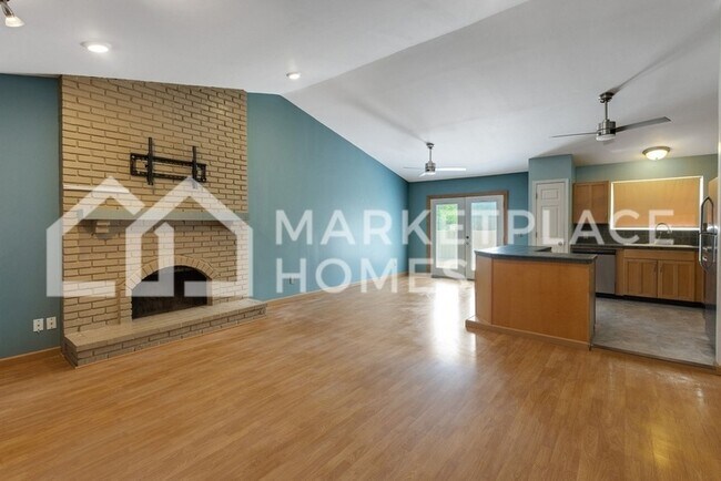 Building Photo - 502 Red Bridge Ct