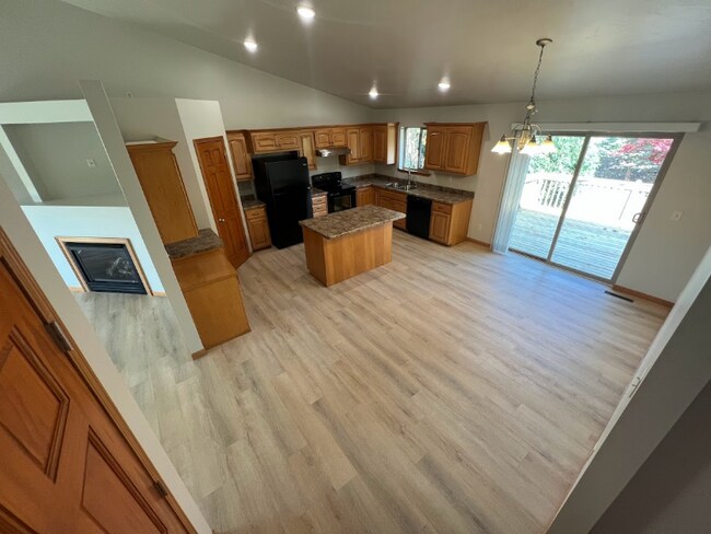 Building Photo - 1235 Trailside Terrace
