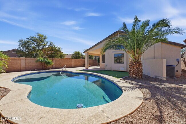 Building Photo - 40310 W Novak Ln