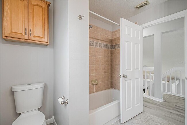 Building Photo - 2705 Stone Oak Dr