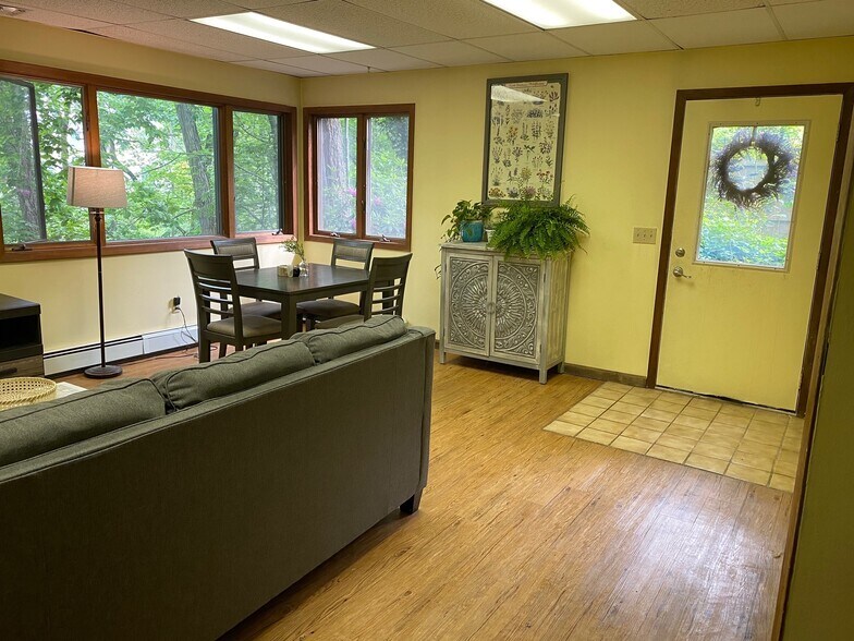 Primary Photo - 145 Oakwood Rd