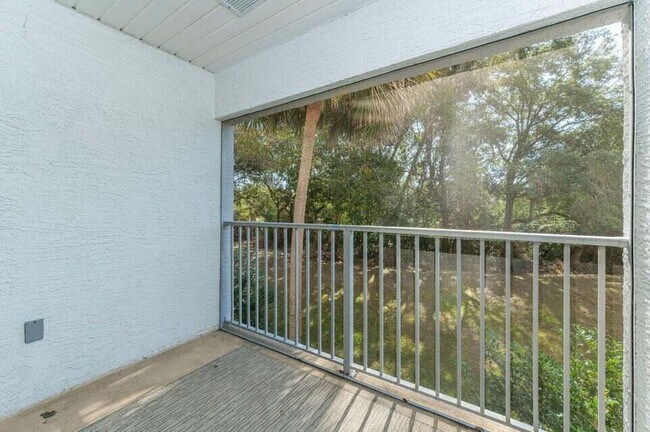 Building Photo - 4276 Calinda Ln