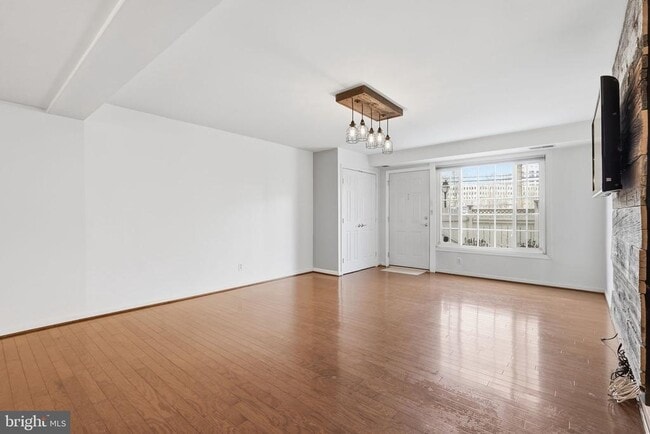 Building Photo - 1603 N Van Dorn St