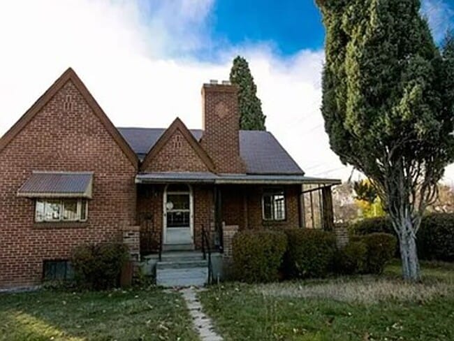 Building Photo - 1395 N Harlan St