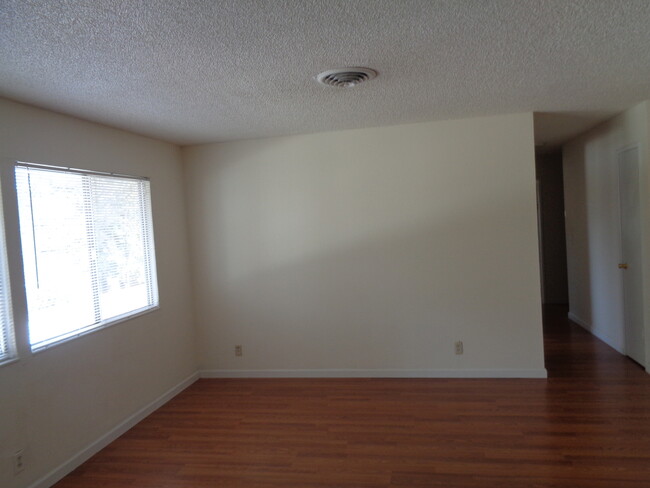 Building Photo - Two Bedroom Condo