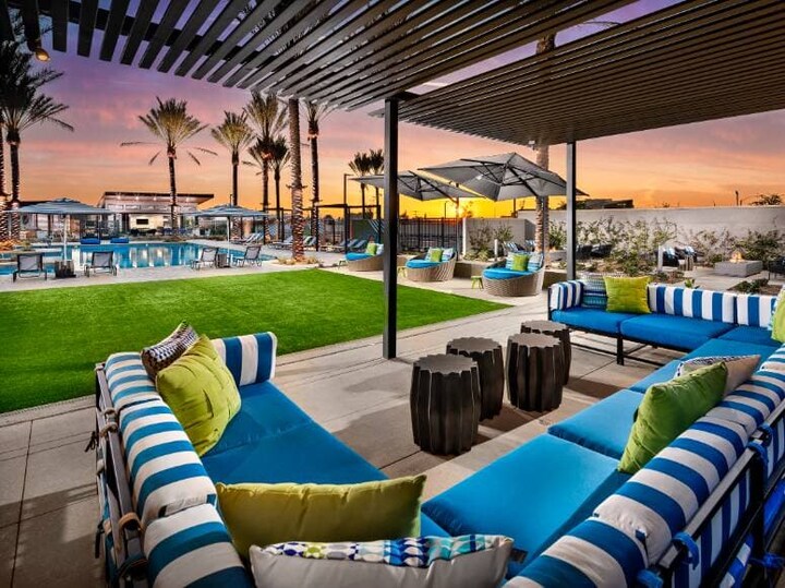 Building Photo - 16450 Veterans Wy