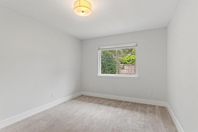 Building Photo - 12404 Burlywood Trail