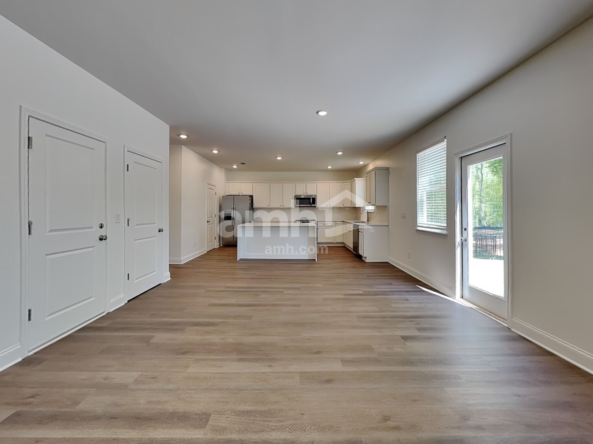 Building Photo - 190 Hickory Pointe Rd