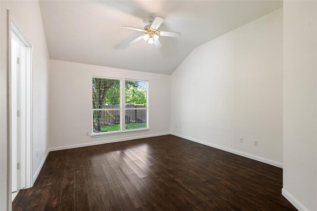 Building Photo - 3704 Pine Needle Cir
